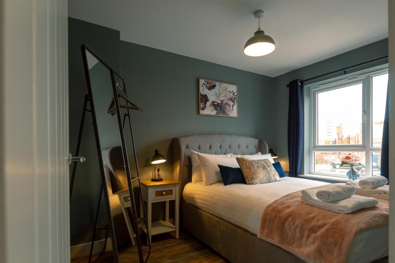 Charles St Chester City Townhouse By Rework Accommodation מראה חיצוני תמונה
